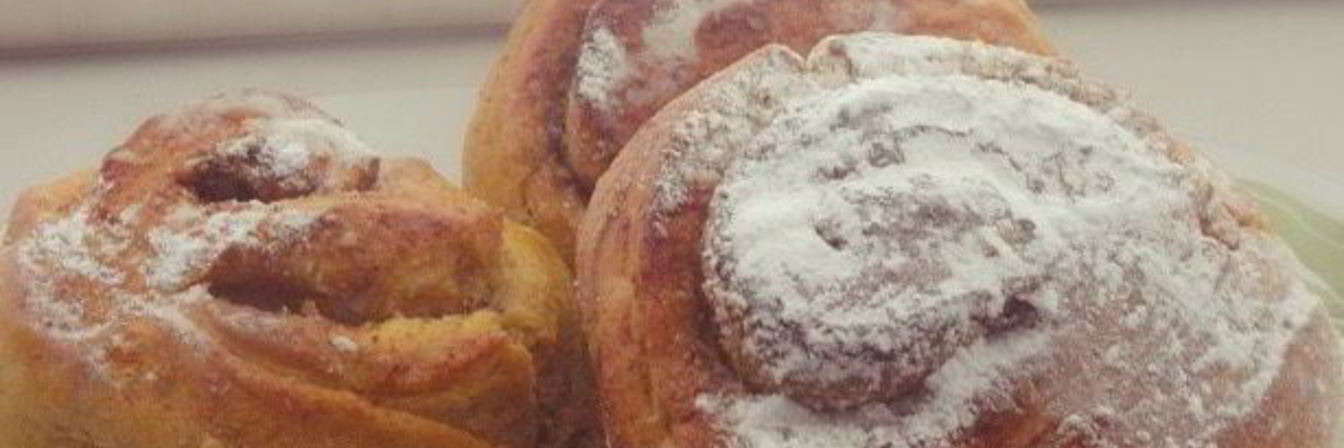 Тыквенные булочки с миндалем и корицей