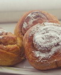 Тыквенные булочки с миндалем и корицей