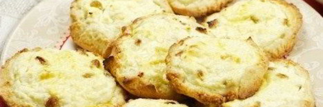 Ватрушки с творогом из песочного теста