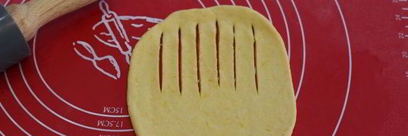 воздушные тыквенные булочки на сгущенке