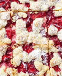 Чизкейк с клубникой