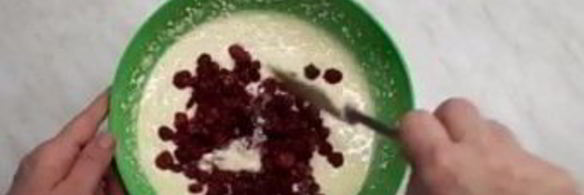 нежный малиновый чизкейк с хрустящей корочкой