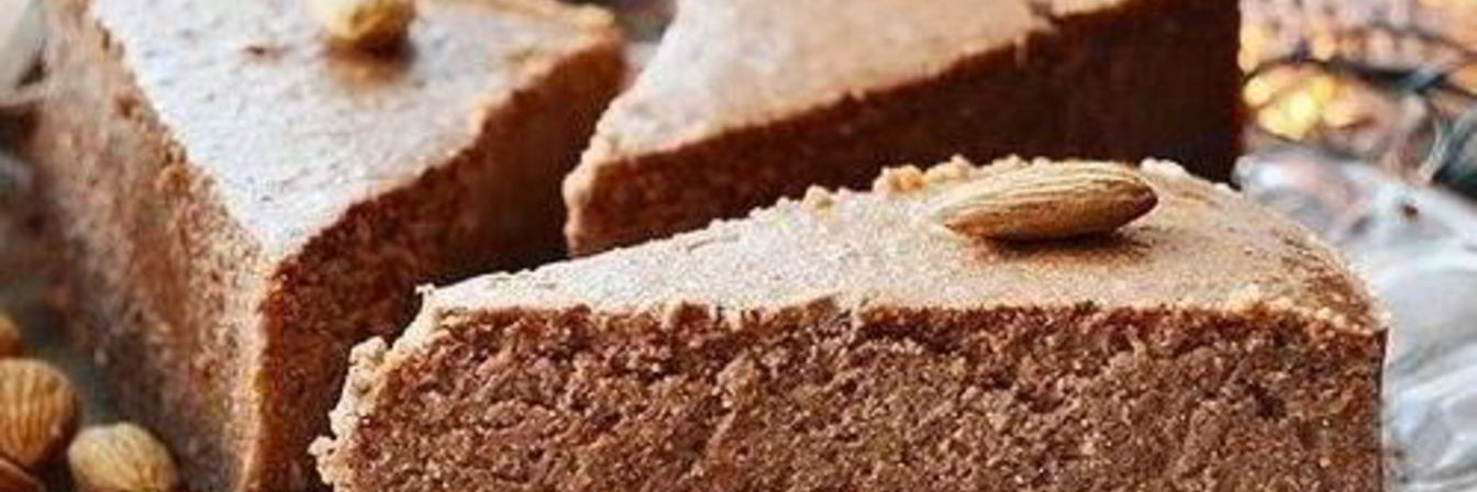 Шоколадный чизкейк с грецкими орехами и миндалем