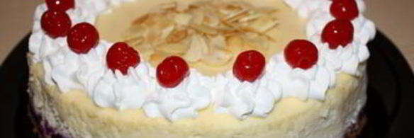 вишнево-миндальный чизкейк