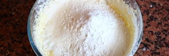 апельсиновый кекс с халвой в мультиварке