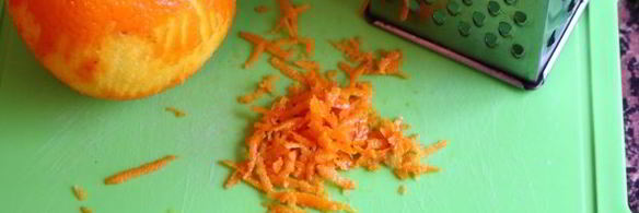 апельсиновый кекс с халвой в мультиварке