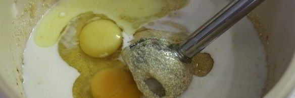 банановые капкейки с малиновым джемом