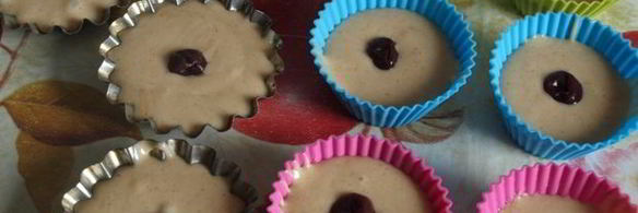 имбирные кексы с вишней