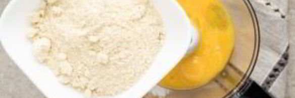 кекс на миндальной муке