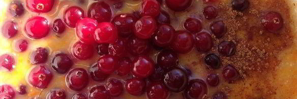 кекс на сыворотке из кукурузной крупы с клюквой и апельсиновой цедрой