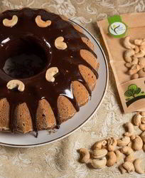 Кекс с кешью и цукатами