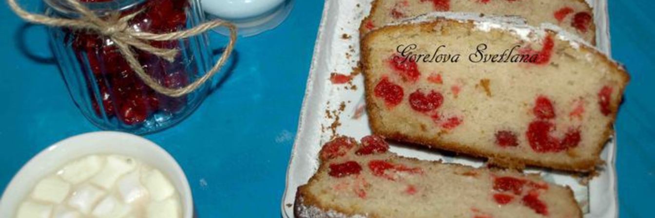 Кекс с вяленой вишней на вишневом пиве