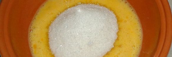 кексы с вареной сгущенкой