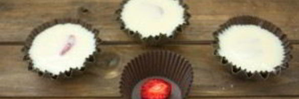 клубничные кексы