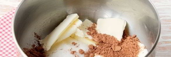 кофейный кекс с малиной