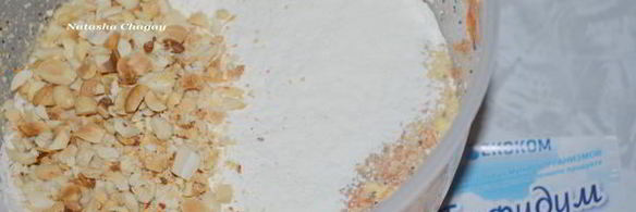 морковный кекс с орехами и маком