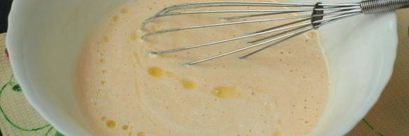 мраморный пряный кекс на сыворотке с малиной