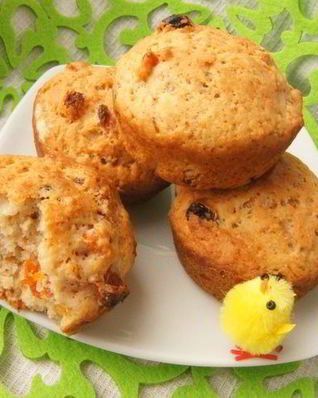 Постные кексы с курагой и изюмом