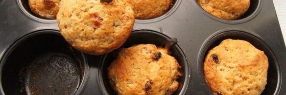 постные кексы с курагой и изюмом