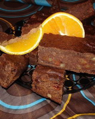 Шоколадный кекс с финиками