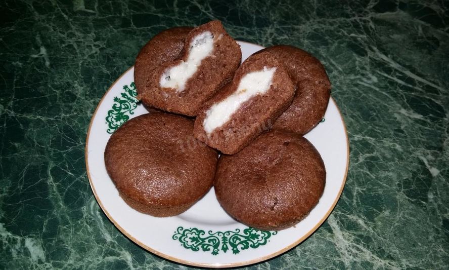 Рецепт шоколадных кексов с творогом внутри