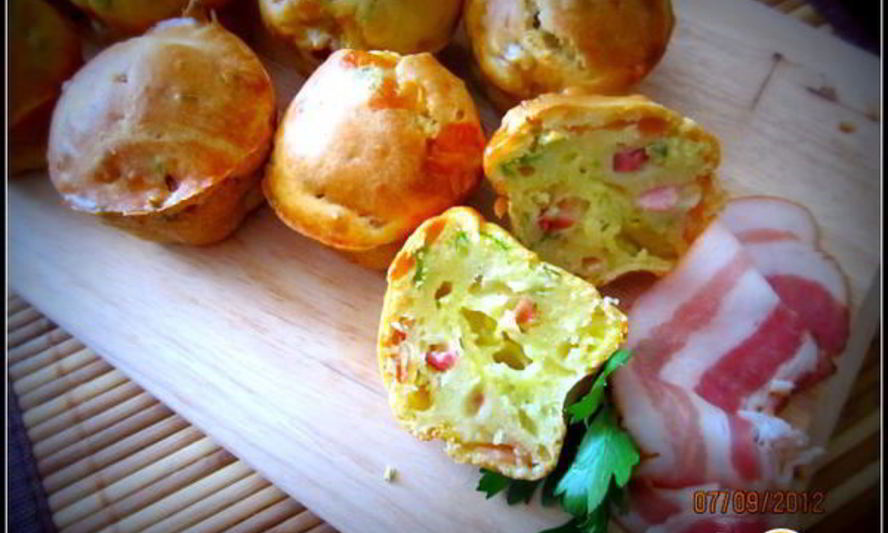 Рецепт сырных кексов с ветчиной и зеленью