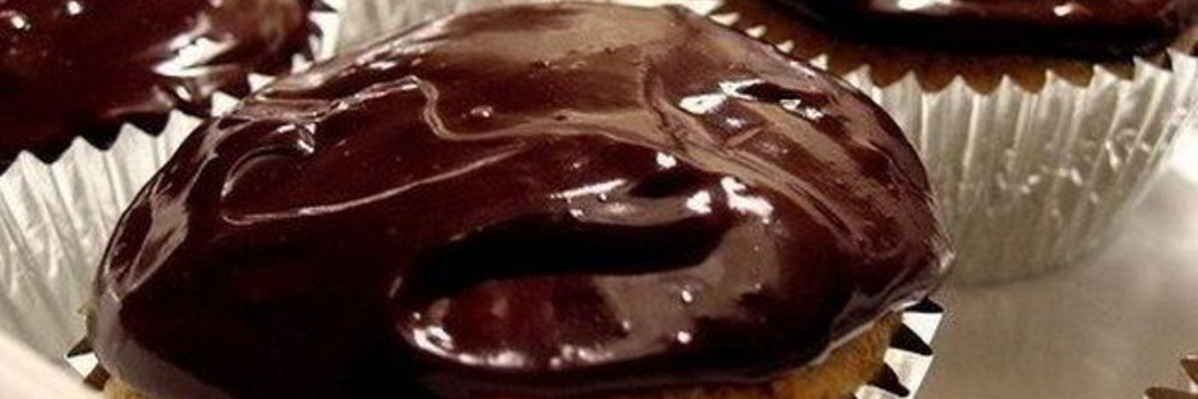 Творожно-масляные кексы с шоколадом