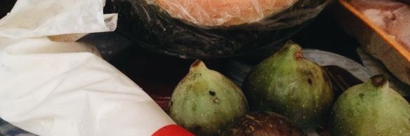 творожный кекс с творожным кремом инжиром и корицей