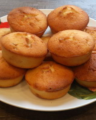 Творожные кексы с апельсиновыми цукатами