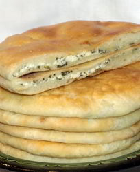 Хачапури из слоеного теста