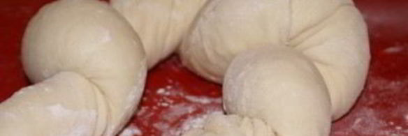 хачапури из слоеного теста