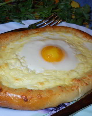 Хачапури по-аджарски