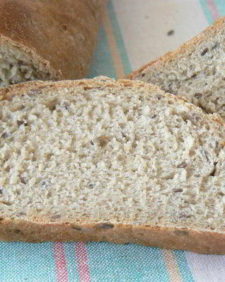 Батон с льняными семенами на закваске