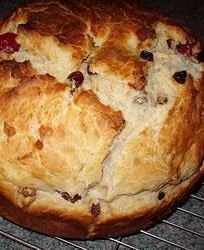 Домашний хлеб с изюмом