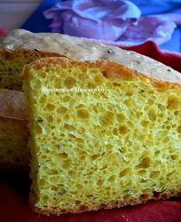 Домашний хлеб с куркумой и тмином
