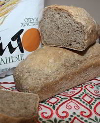 Хлеб домашний с ржаными отрубями и льняной мукой