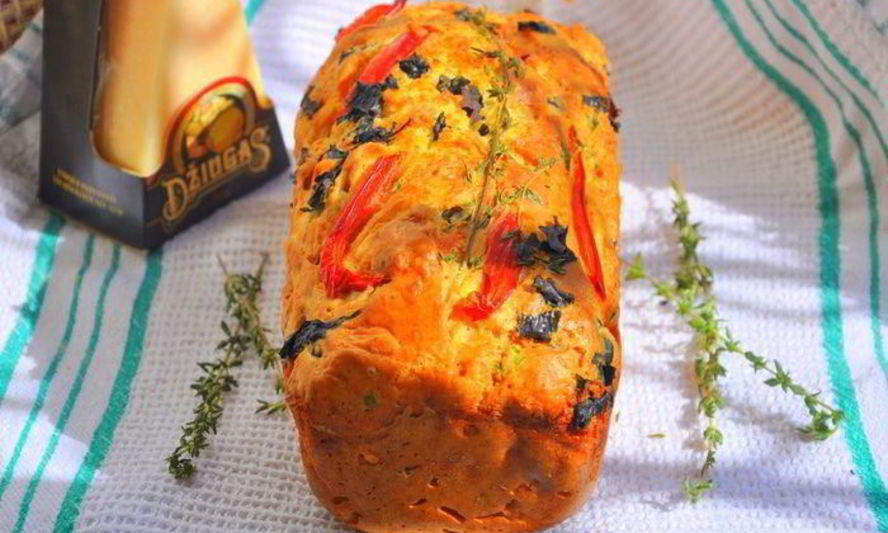 Рецепт хлеба с маслинами и сыром джюгас