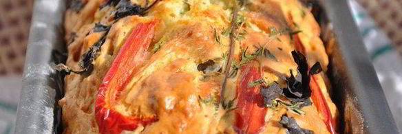 хлеб с маслинами и сыром джюгас