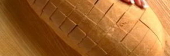 хлеб, запеченный с сыром и чесноком