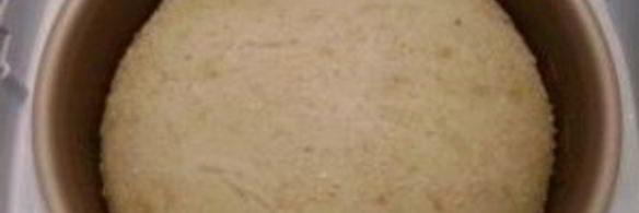 луковый хлеб в мультиварке