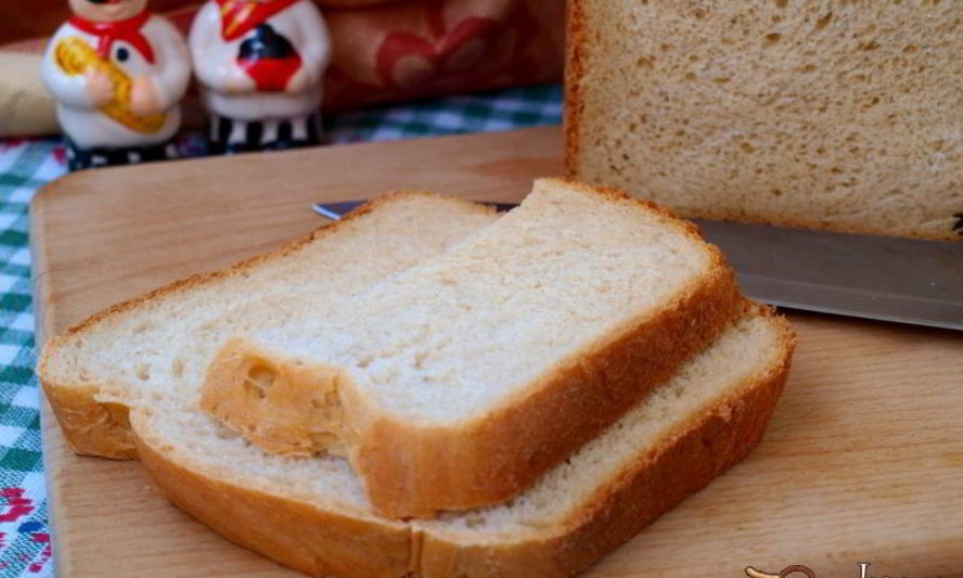 Рецепт манного хлеба на молоке в хлебопечке