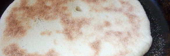 марокканский хлеб на сковороде