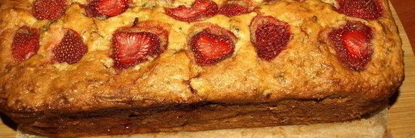 огуречно-клубничный хлеб