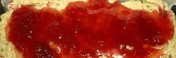 огуречно-клубничный хлеб