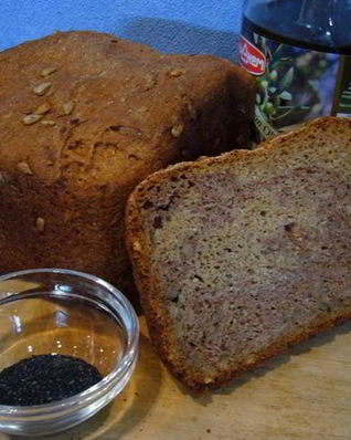 Ореховый хлеб с семечками