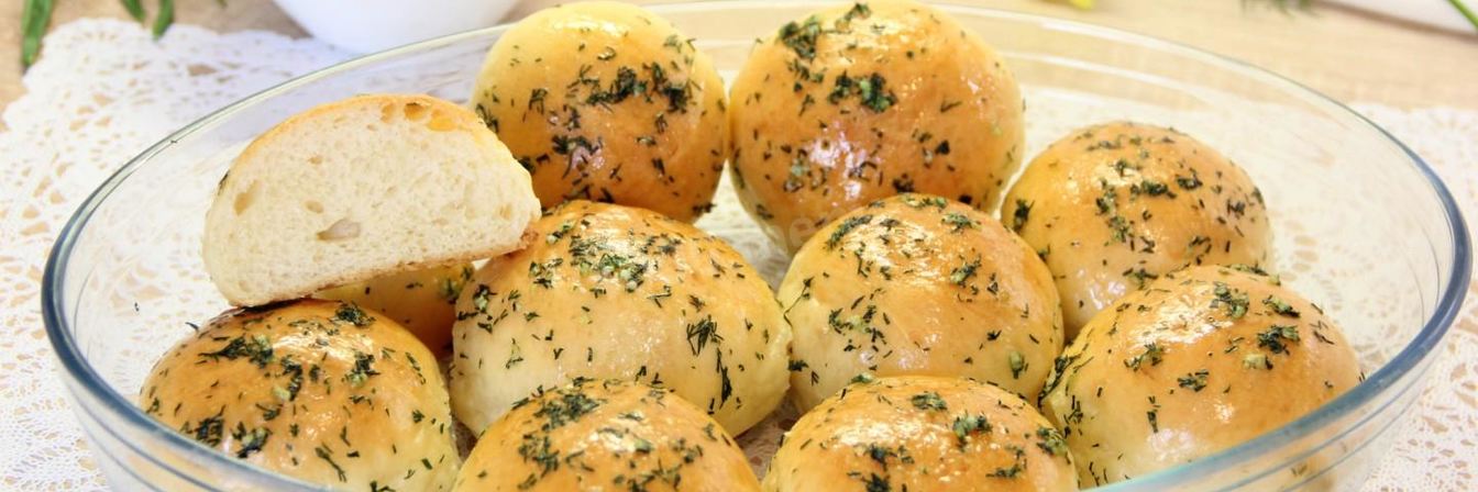 Пампушки с чесноком к борщу