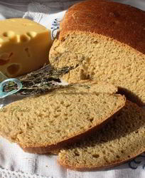 Пшенично-ржаной хлеб с картофелем и сыром