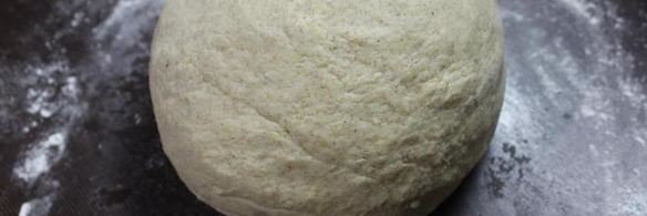 пшенично-ржаной хлеб с картофелем и сыром