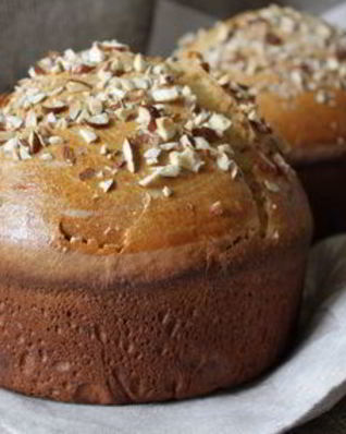 Сладкий хлеб с апельсином и кардамоном