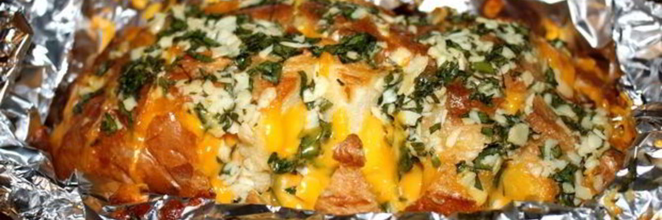 Сырный хлеб с зеленью